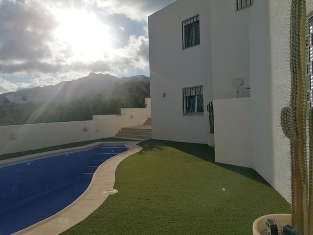 4 bedroom Villa for sale in Mojácar with pool garage - € 750,000 (Ref: 9379821)