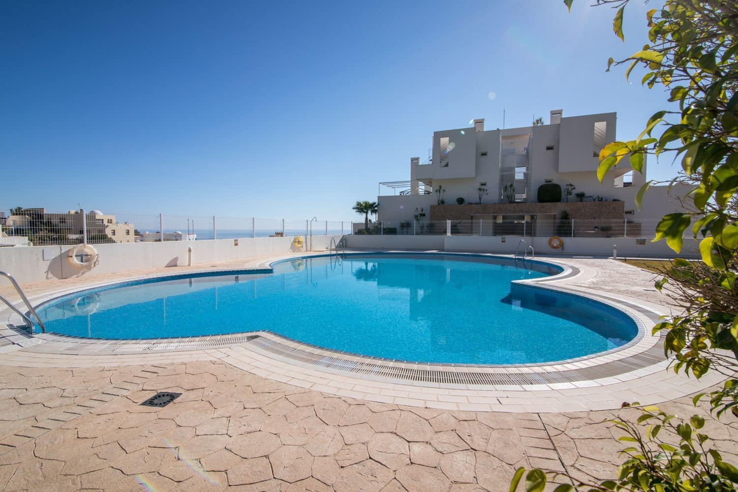 2 bedroom Flat for sale in Mojacar with pool garage - € 199,000 (Ref: 9379827)