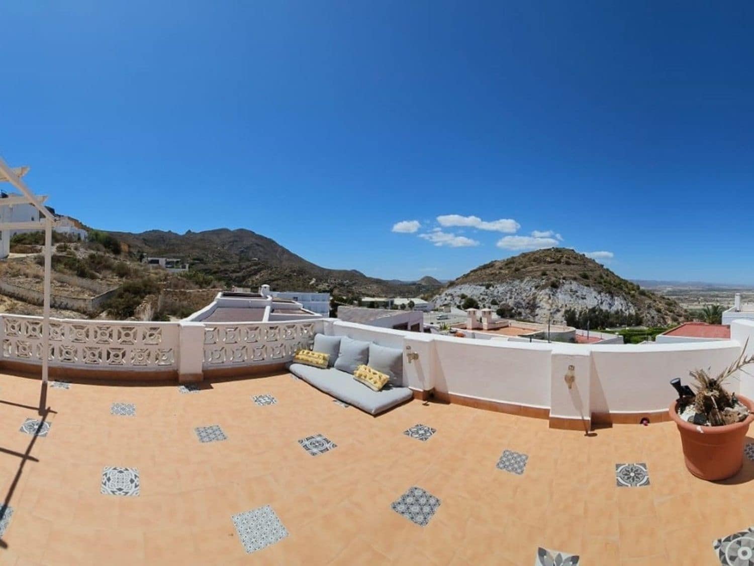 Chalet de 4 habitaciones en Mojácar en venta con piscina - 229.995 € (Ref: 9379829)