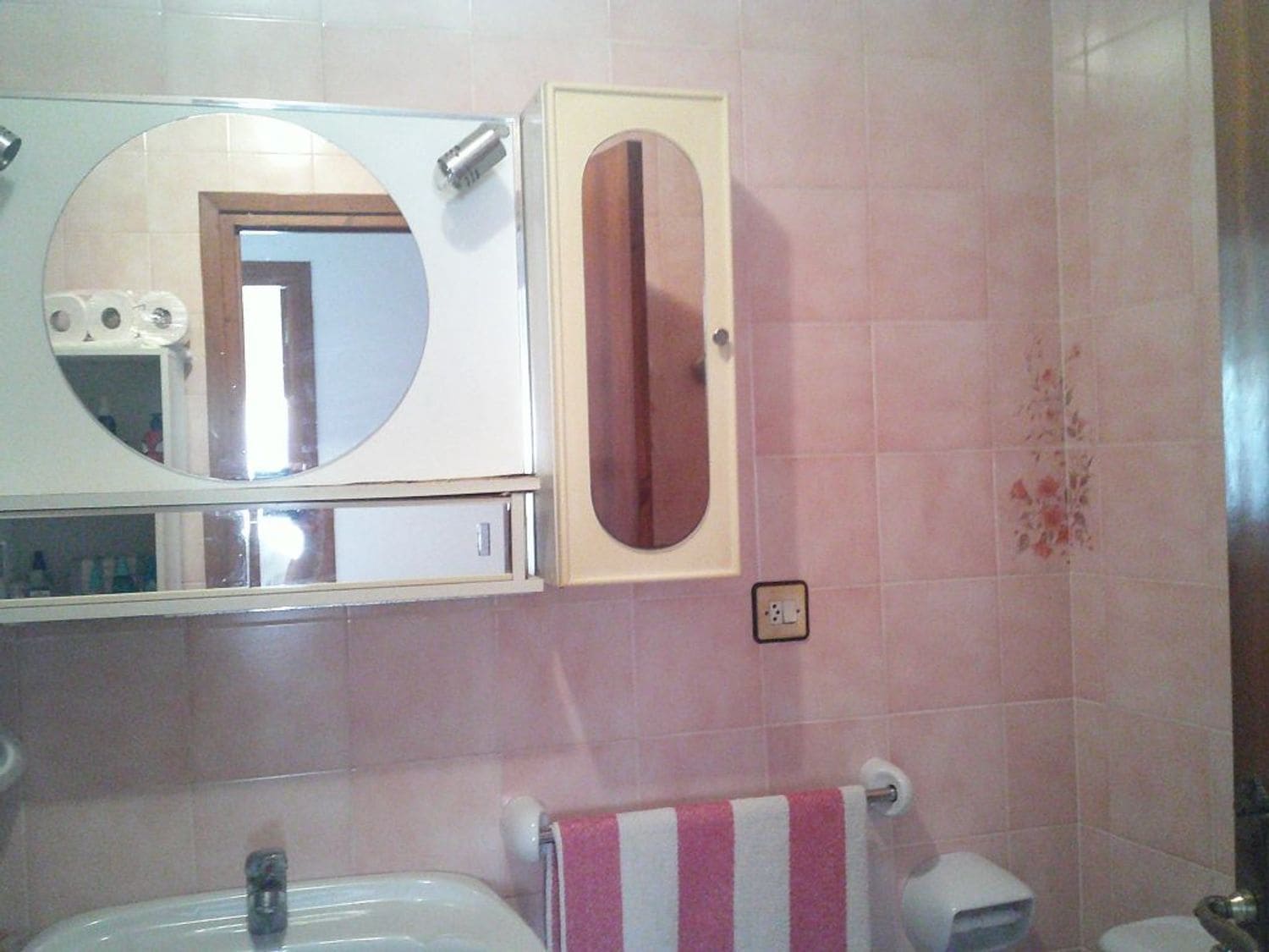 7 soverom Villa til salgs i Garrucha med garasje - € 259 000 (Ref: 9379831)