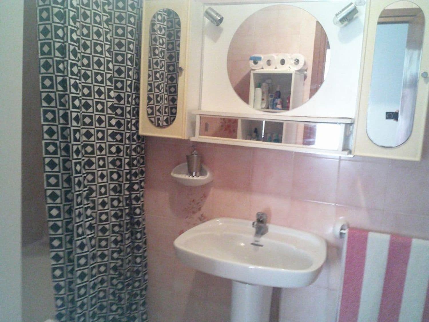 7 soverom Villa til salgs i Garrucha med garasje - € 259 000 (Ref: 9379831)