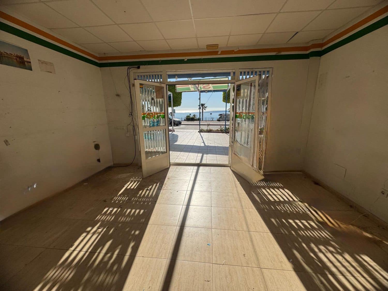 Komercyjne na sprzedaż w Mojacar - 145 000 € (Ref: 9379837)