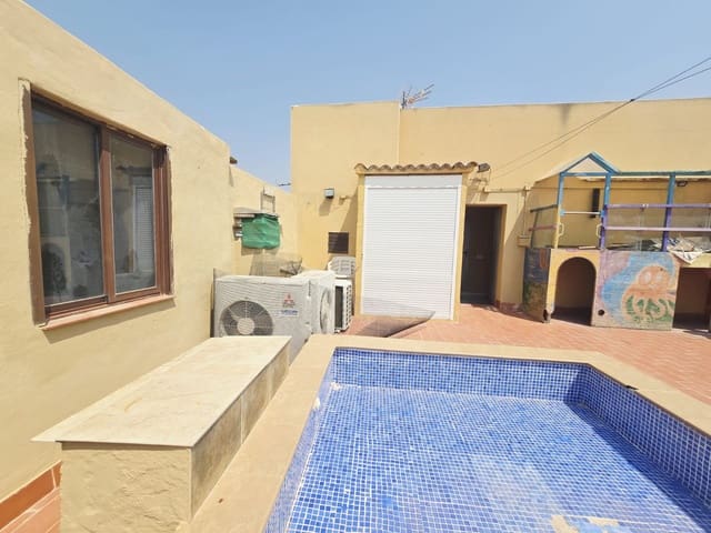 Ático de 3 habitaciones en Garrucha en venta con garaje - 165.000 € (Ref: 9379839)