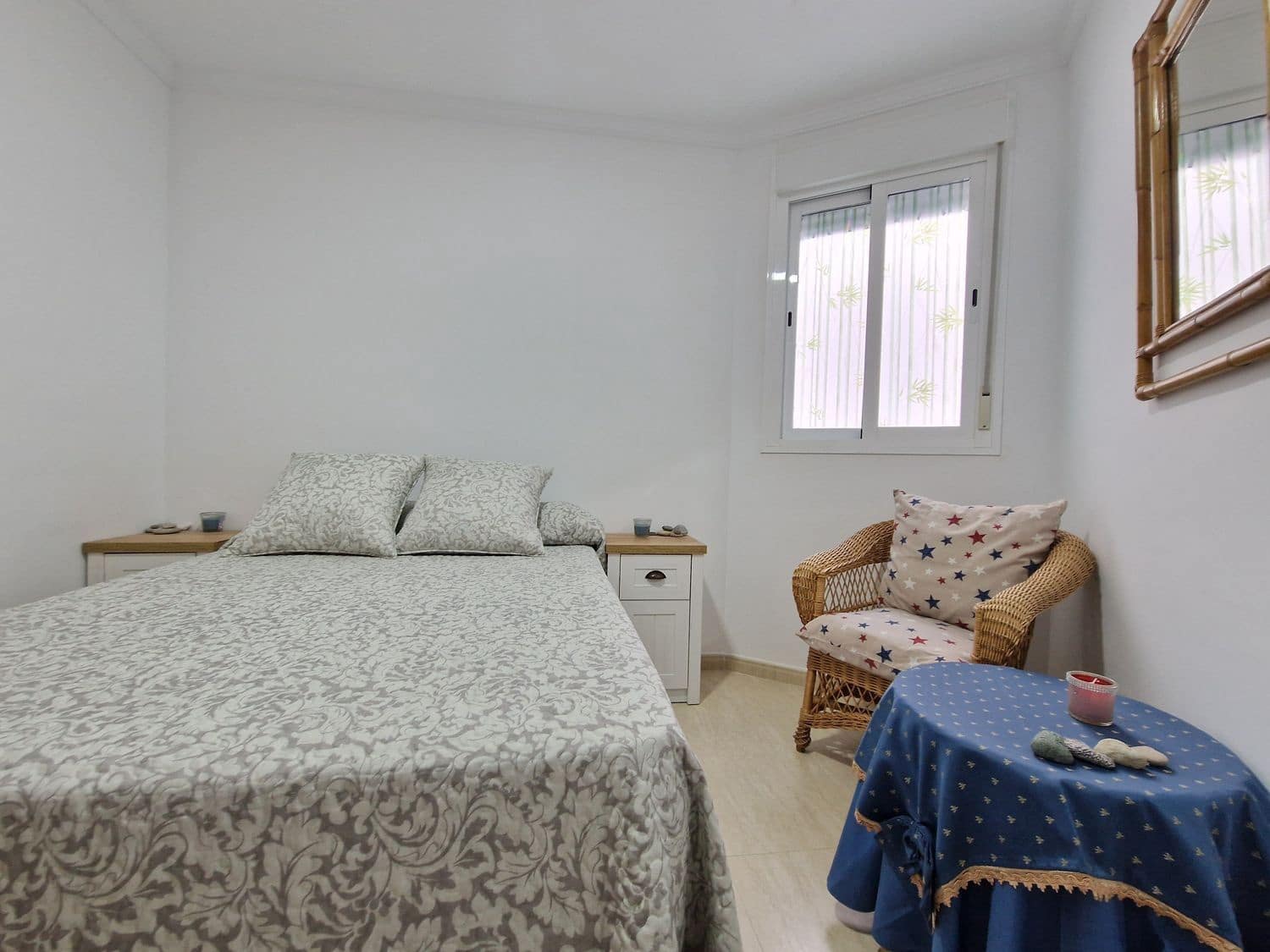 Piso de 3 habitaciones en Turre en venta con piscina - 126.000 € (Ref: 9379845)