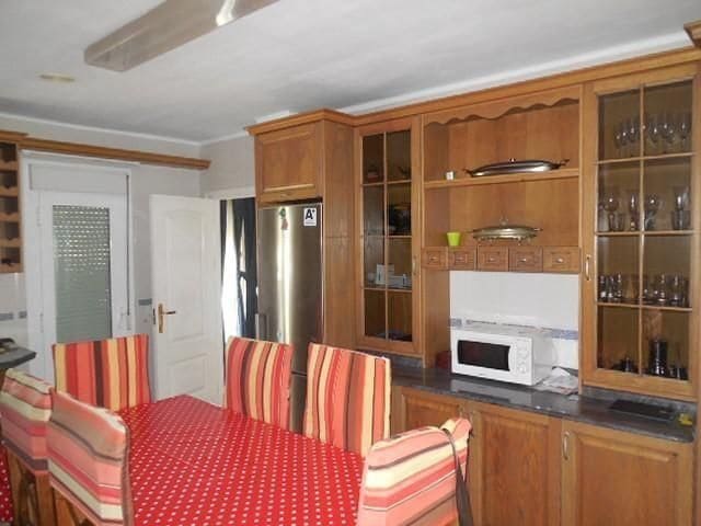 4 slaapkamer Villa te koop in Vera met garage - € 550.000 (Ref: 9379853)