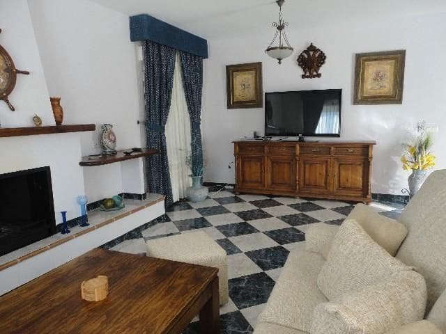 4 slaapkamer Villa te koop in Vera met garage - € 550.000 (Ref: 9379853)