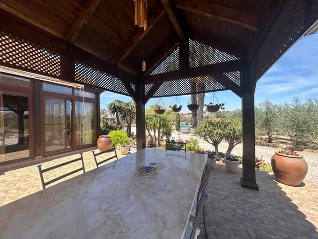 4 makuuhuone Huvila myytävänä paikassa Mojácar mukana uima-altaan - 398 000 € (Ref: 9379858)