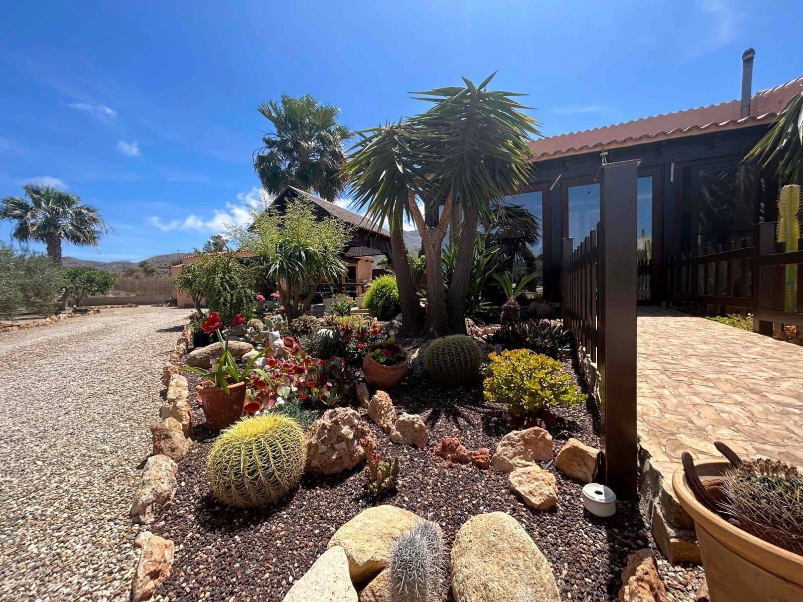 4 makuuhuone Huvila myytävänä paikassa Mojacar mukana uima-altaan - 398 000 € (Ref: 9379858)