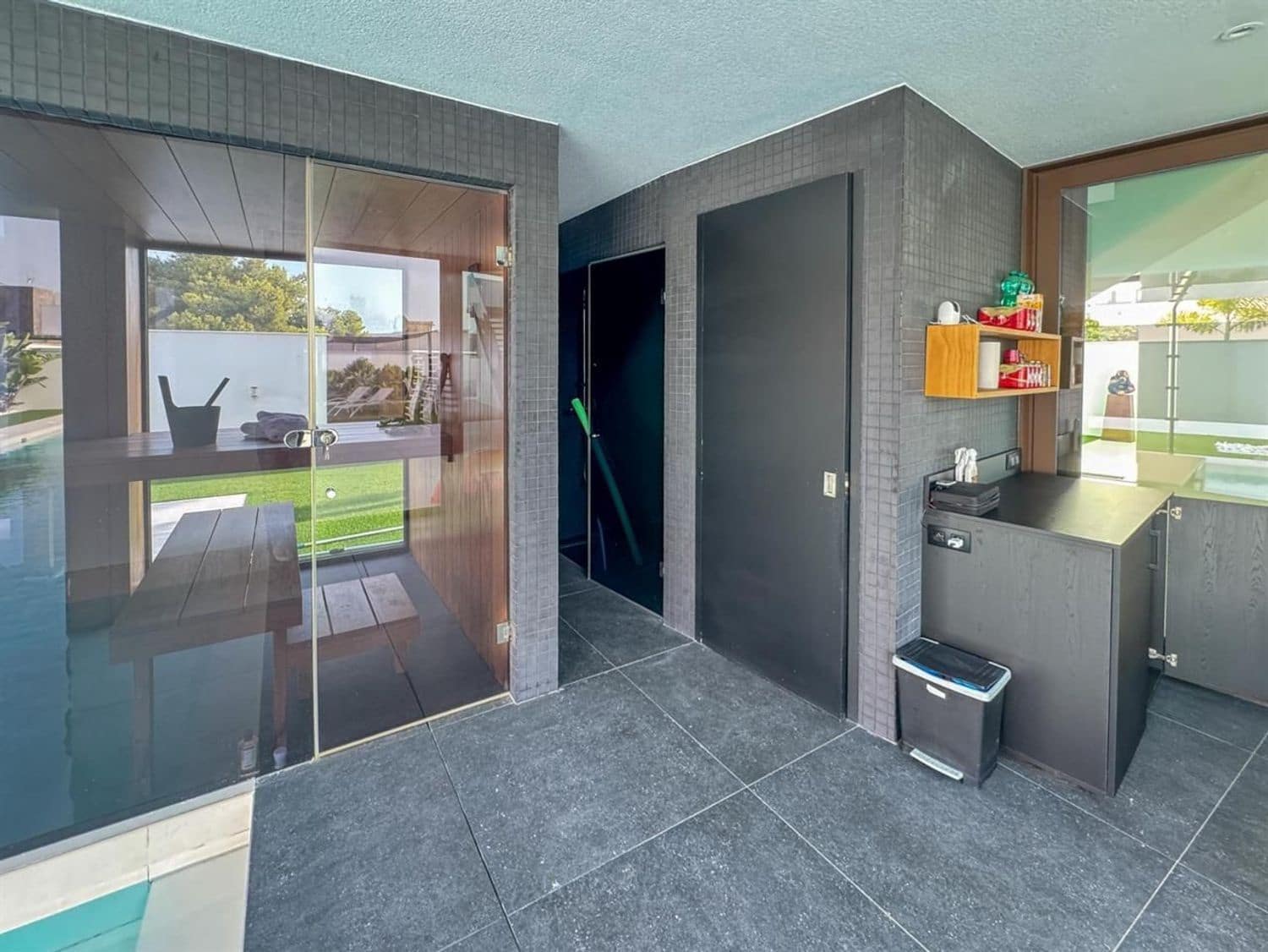 3 bedroom Villa for sale in Vera with pool garage - € 895,000 (Ref: 9384034)