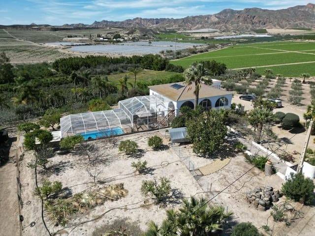 3 soverom Villa til salgs i Cuevas del Almanzora med svømmebasseng - € 375 000 (Ref: 9387094)