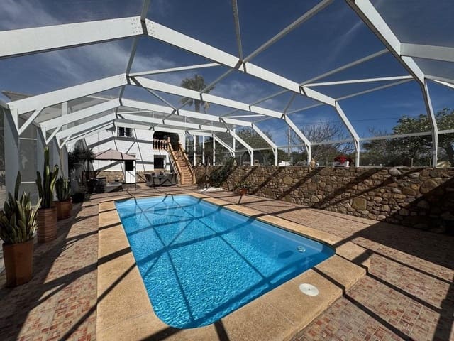 3 soverom Villa til salgs i Cuevas del Almanzora med svømmebasseng - € 375 000 (Ref: 9387094)