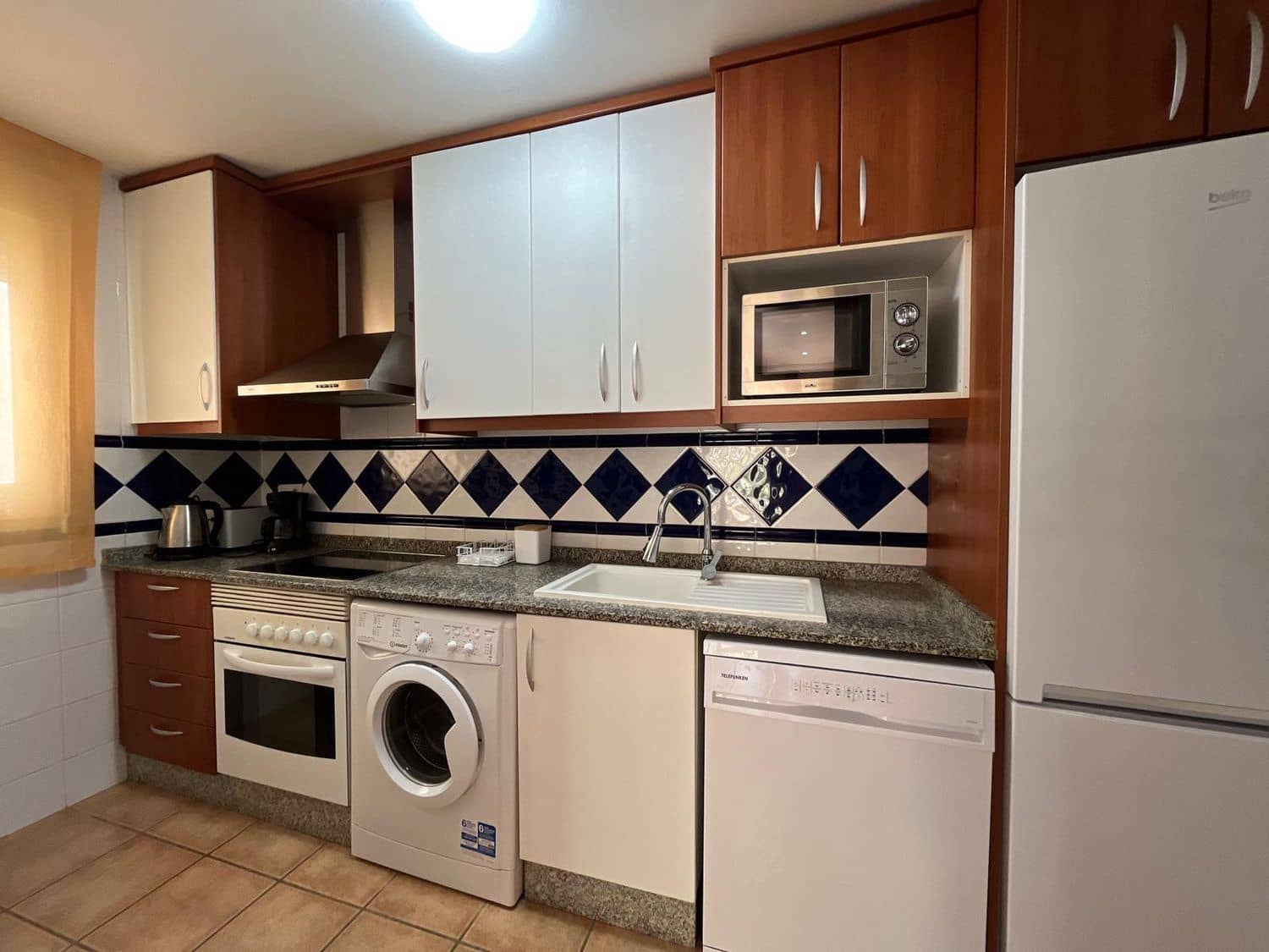 Piso de 2 habitaciones en Vera en venta con piscina garaje - 185.000 € (Ref: 9389962)