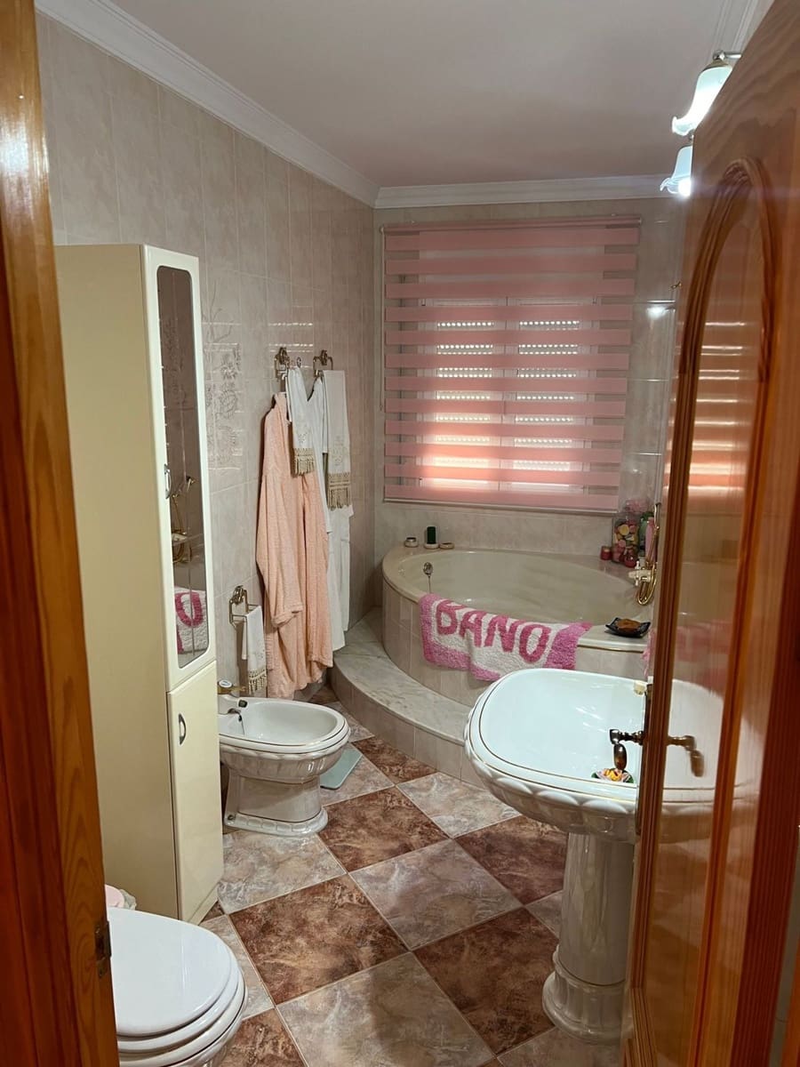 3 soveværelse Villa til salg i Turre med garage - € 320.000 (Ref: 9400081)