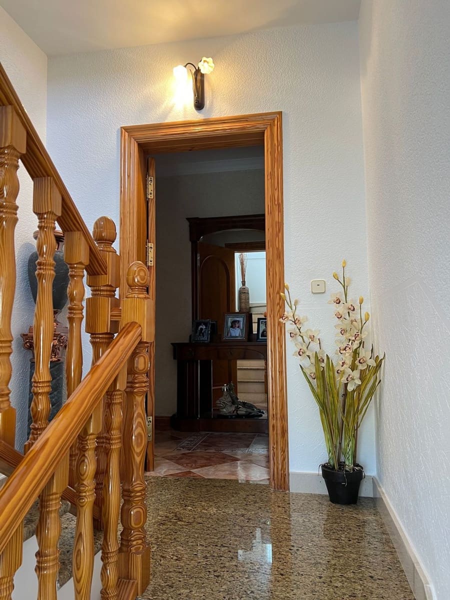 3 soveværelse Villa til salg i Turre med garage - € 320.000 (Ref: 9400081)