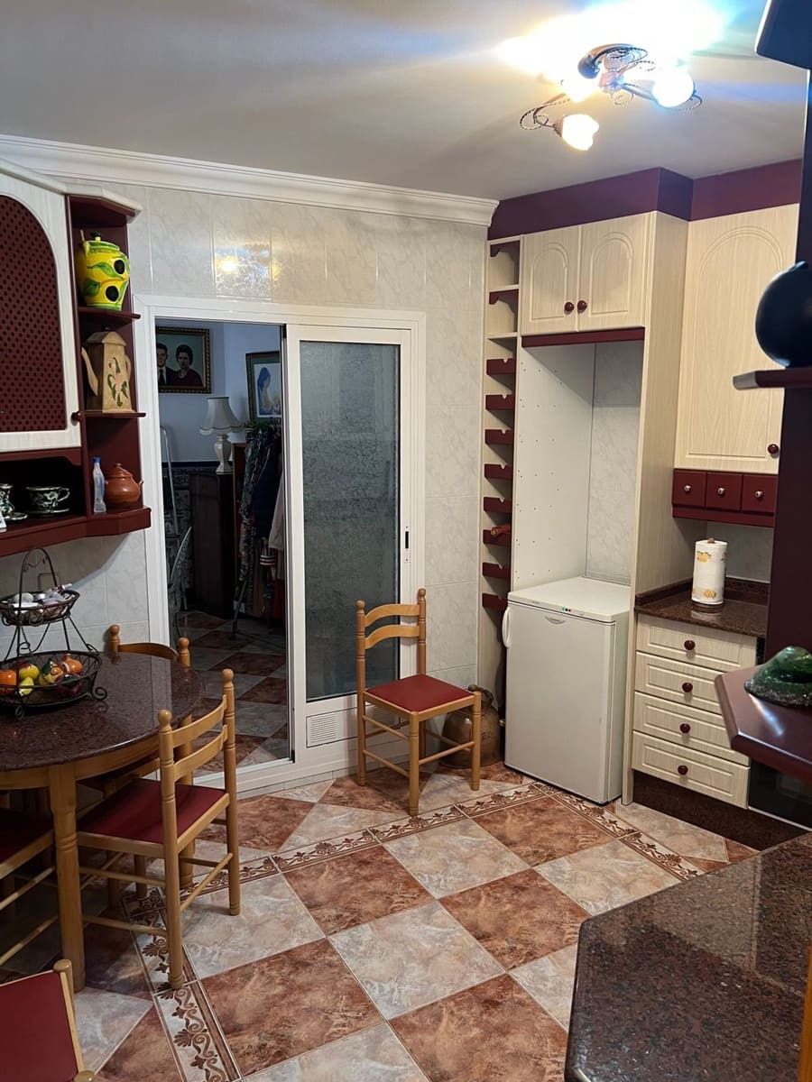 3 soveværelse Villa til salg i Turre med garage - € 320.000 (Ref: 9400081)