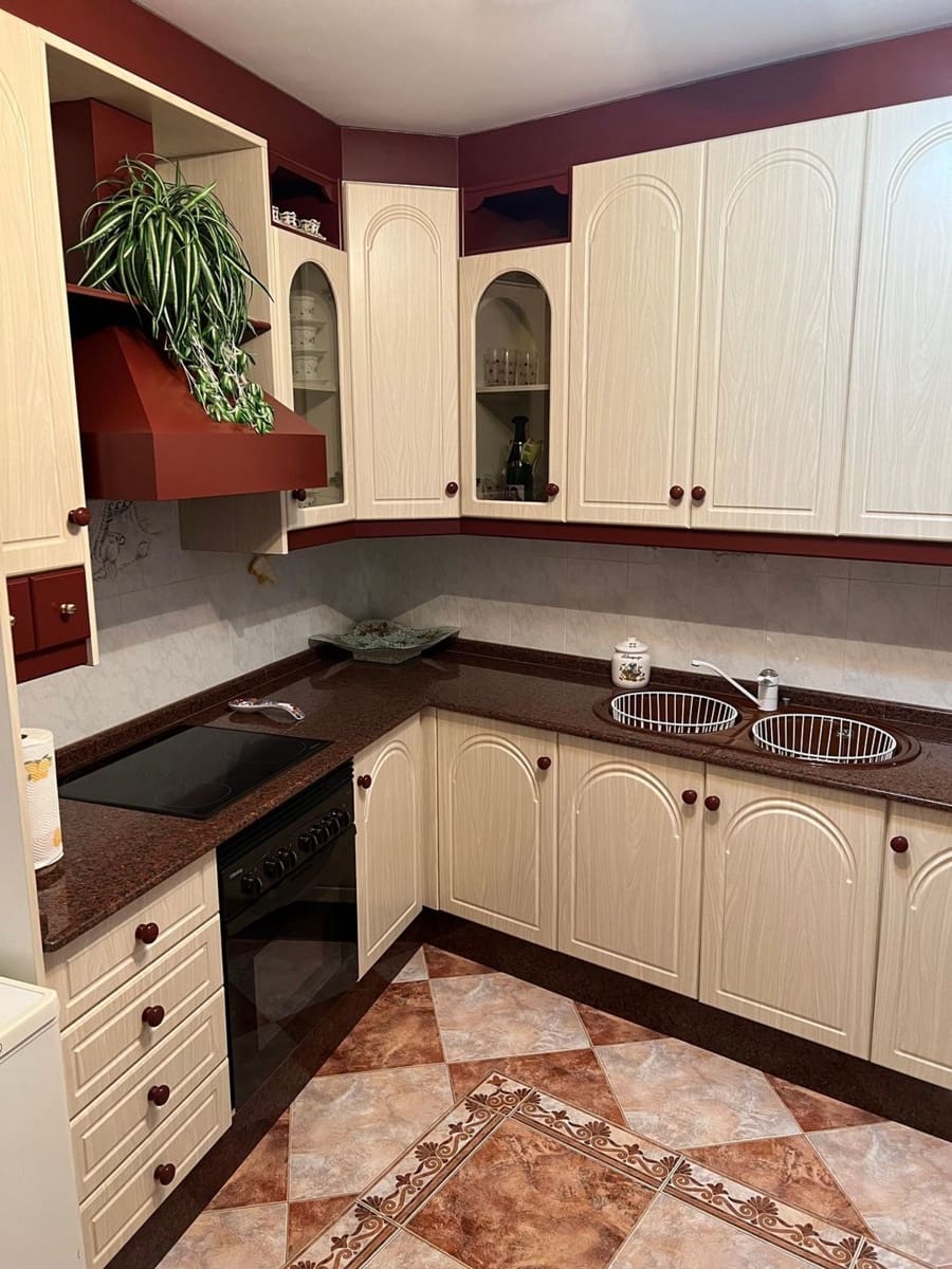 3 soveværelse Villa til salg i Turre med garage - € 320.000 (Ref: 9400081)