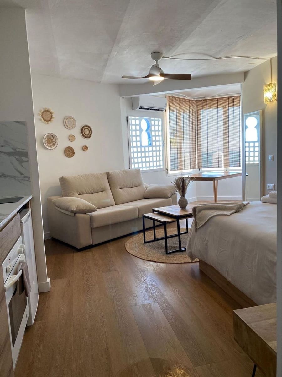 1 bedroom Penthouse for sale in Mojacar with pool - € 150,000 (Ref: 9400083)