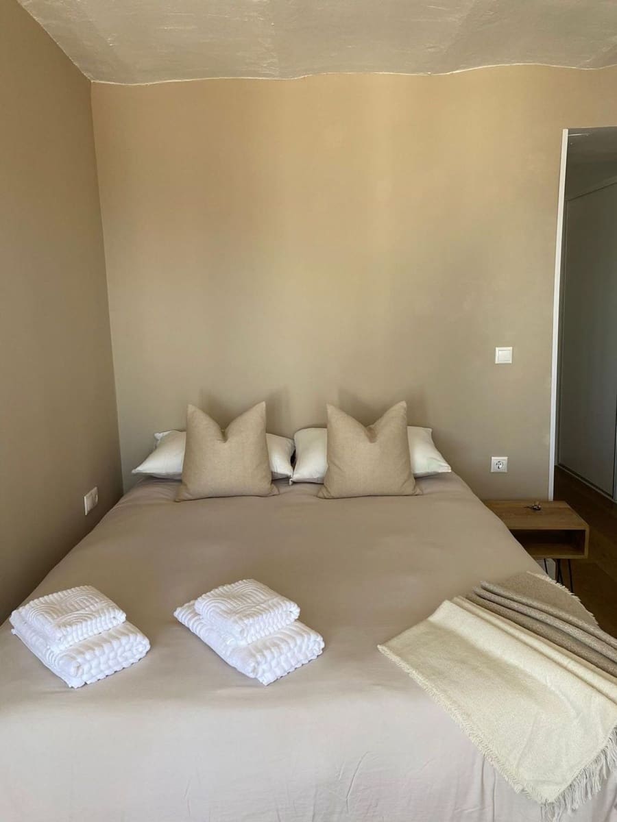 1 bedroom Penthouse for sale in Mojacar with pool - € 150,000 (Ref: 9400083)