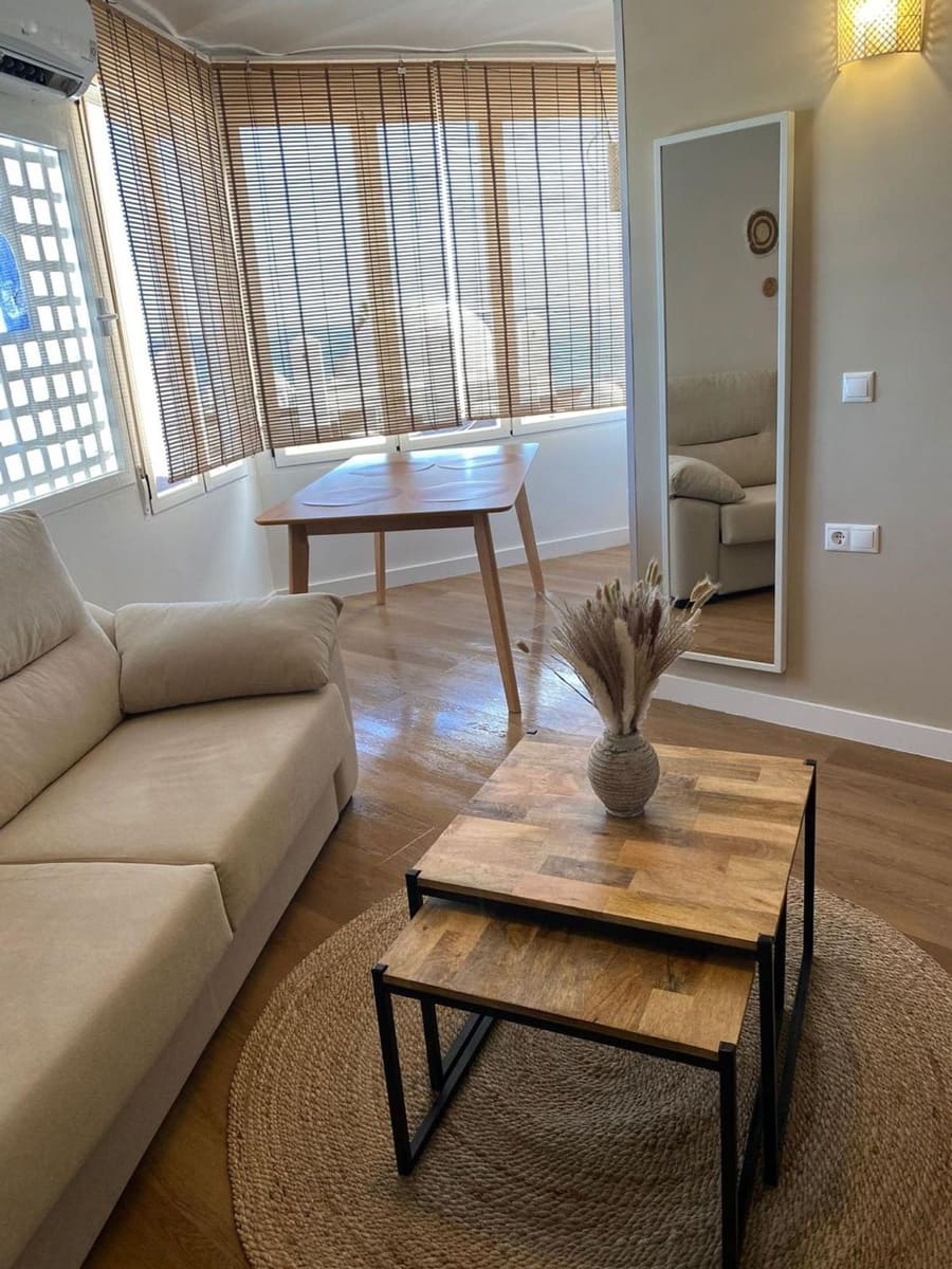 1 bedroom Penthouse for sale in Mojacar with pool - € 150,000 (Ref: 9400083)