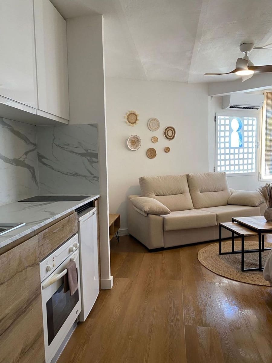 1 bedroom Penthouse for sale in Mojacar with pool - € 150,000 (Ref: 9400083)