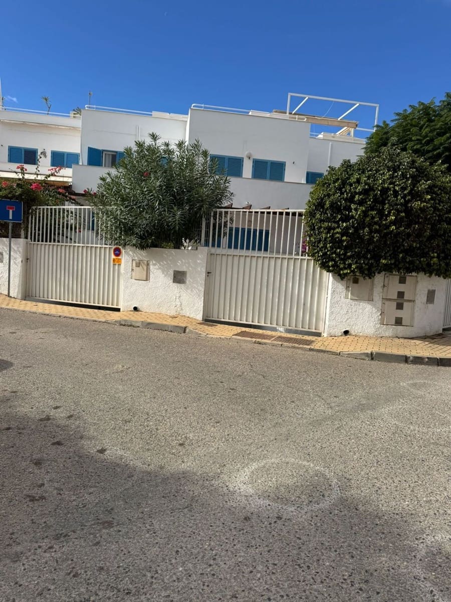 3 quarto Moradia para venda em Mojacar com piscina - 350 000 € (Ref: 9400084)