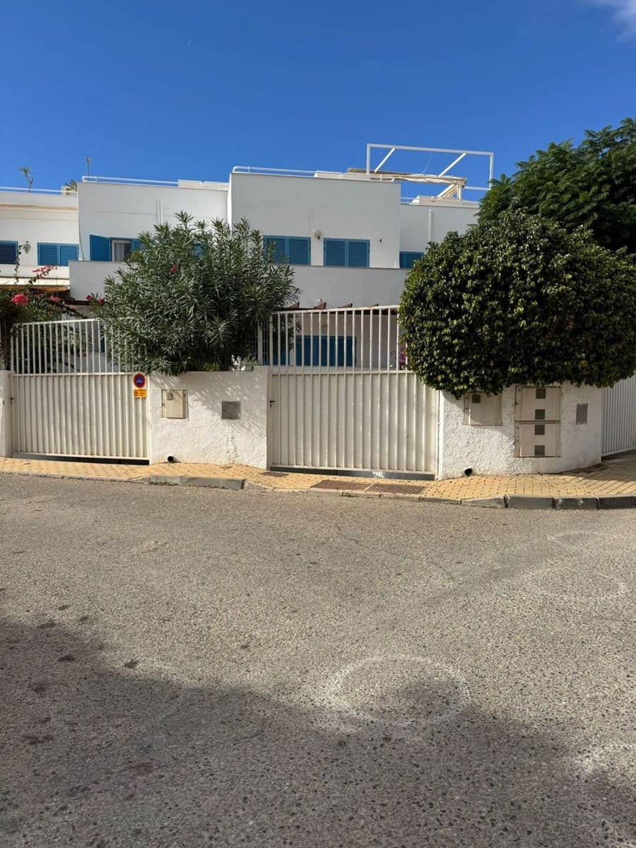 3 quarto Moradia para venda em Mojacar com piscina - 350 000 € (Ref: 9400084)