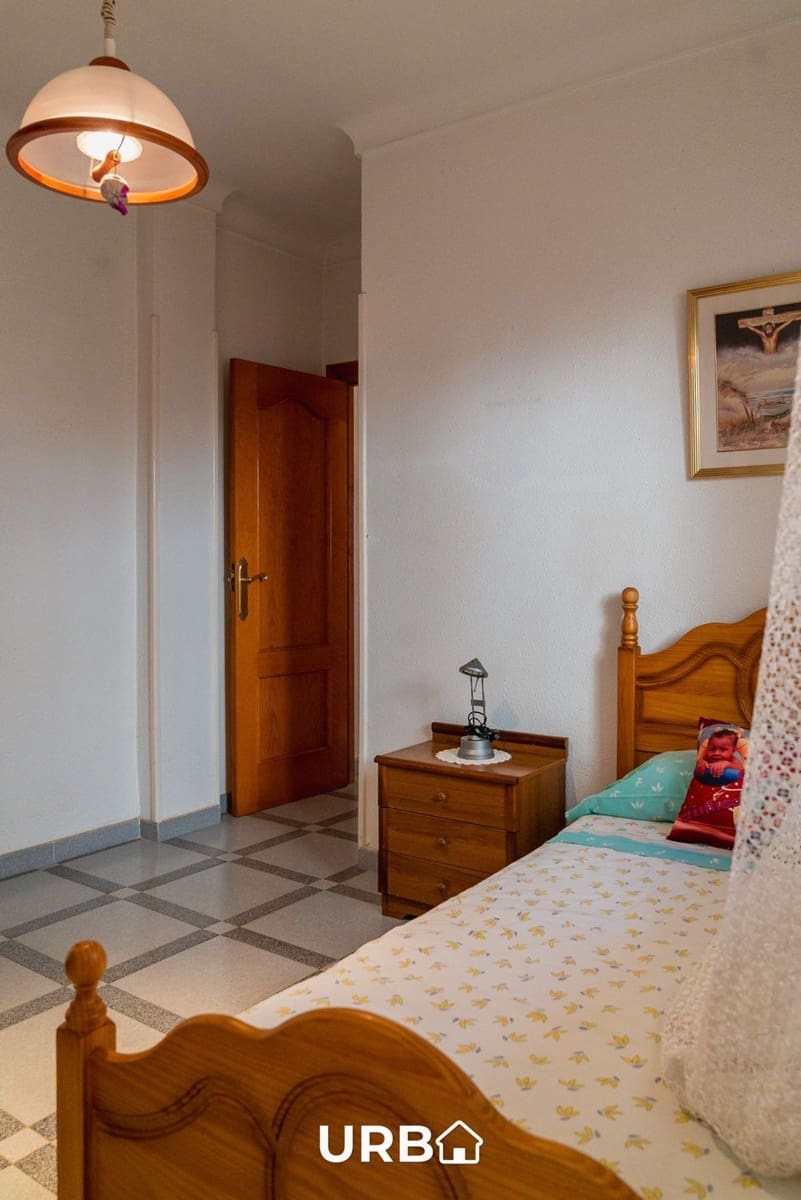 4 camera da letto Villa in vendita in Vera - 155.000 € (Rif: 9402948)