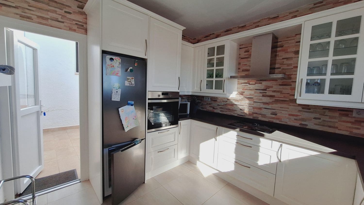 3 soverom Hus til salgs i Mojacar med svømmebasseng garasje - € 325 000 (Ref: 9402949)