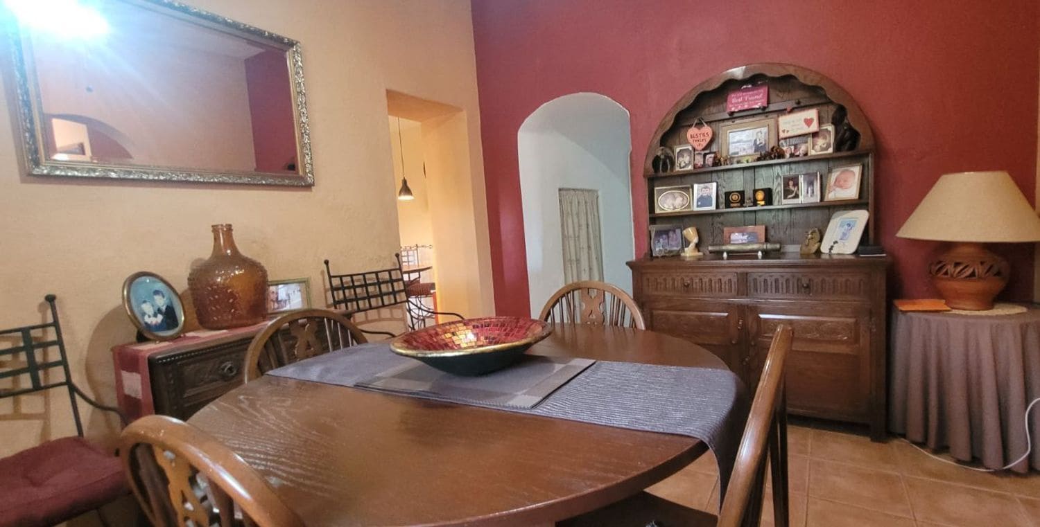 3 bedroom Villa for sale in Cuevas del Almanzora with garage - € 199,950 (Ref: 9405912)