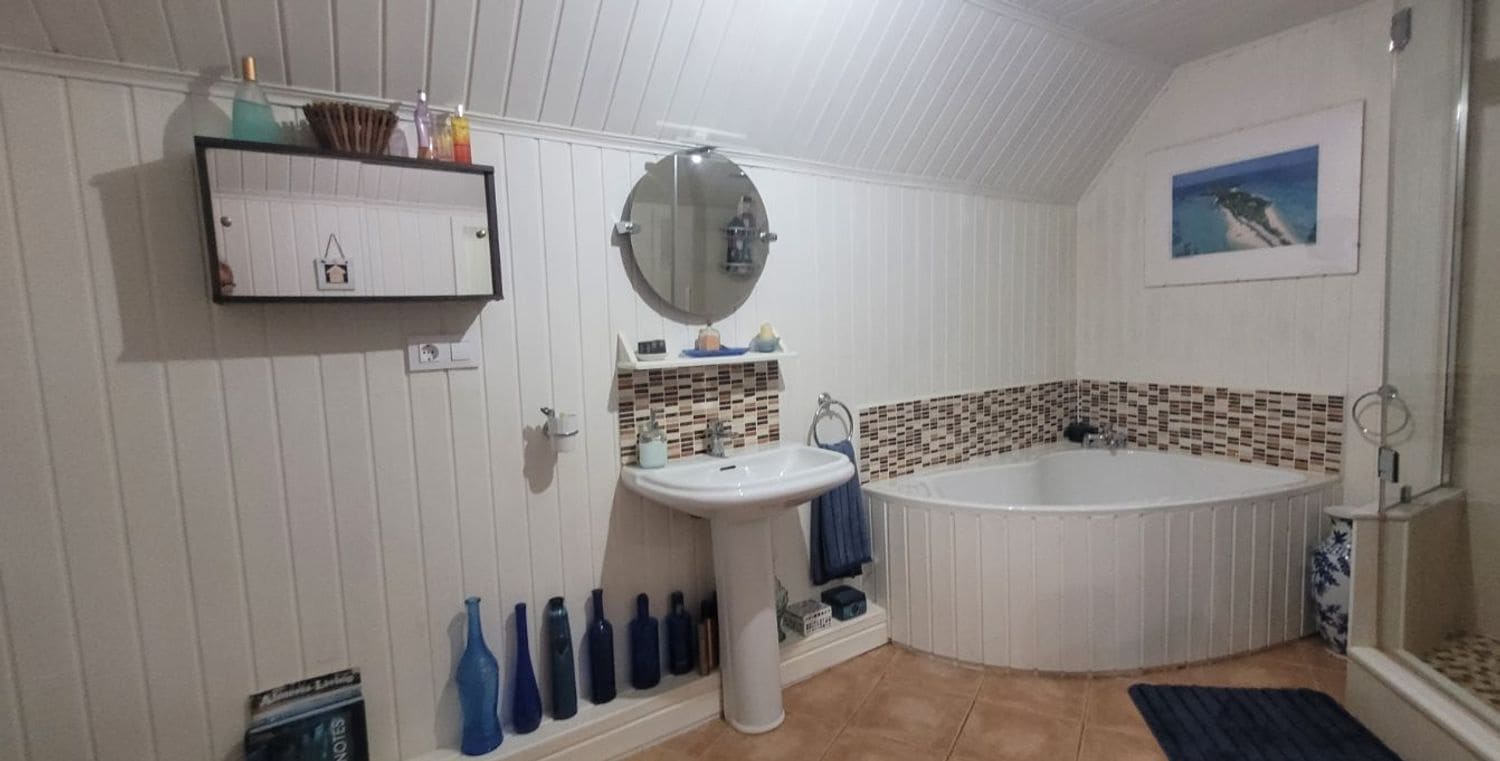 3 bedroom Villa for sale in Cuevas del Almanzora with garage - € 199,950 (Ref: 9405912)