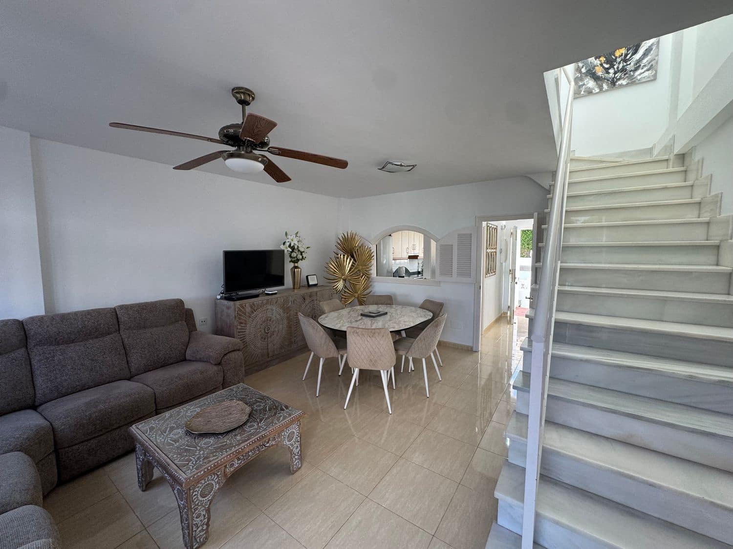 3 soveværelse Byhus til salg i Mojacar med swimmingpool garage - € 325.000 (Ref: 9410406)