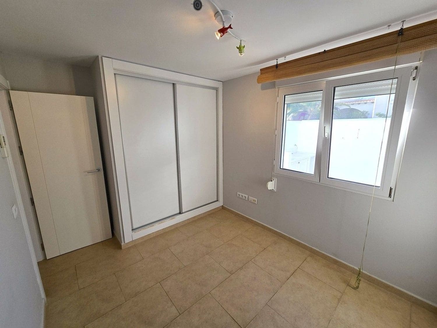 4 sypialnia Willa na sprzedaż w Vera z basenem garażem - 595 000 € (Ref: 9413429)