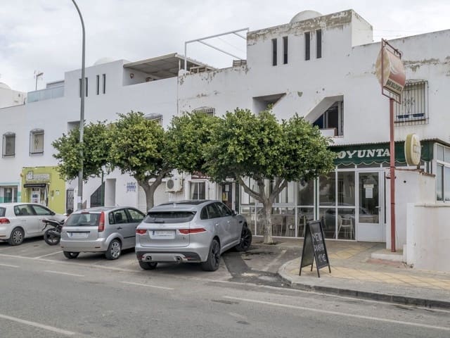 Comercial para venda em Las Marinas - Pueblo Laguna, Vera - 320 000 € (Ref: 9417669)