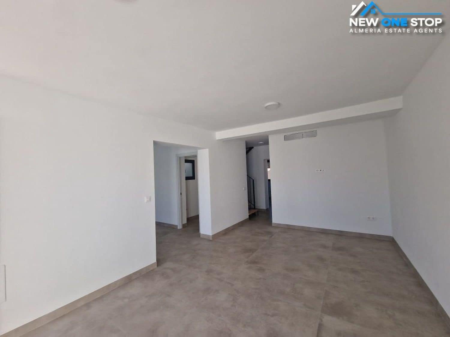 4 sypialnia Willa na sprzedaż w Mojacar z garażem - 445 000 € (Ref: 9426261)