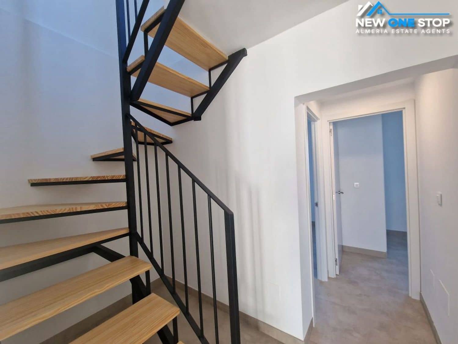 4 sypialnia Willa na sprzedaż w Mojacar z garażem - 445 000 € (Ref: 9426261)