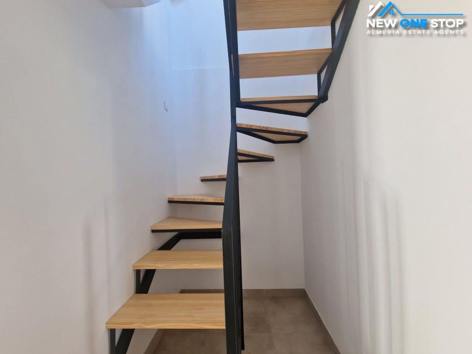 4 sypialnia Willa na sprzedaż w Mojacar z garażem - 445 000 € (Ref: 9426261)