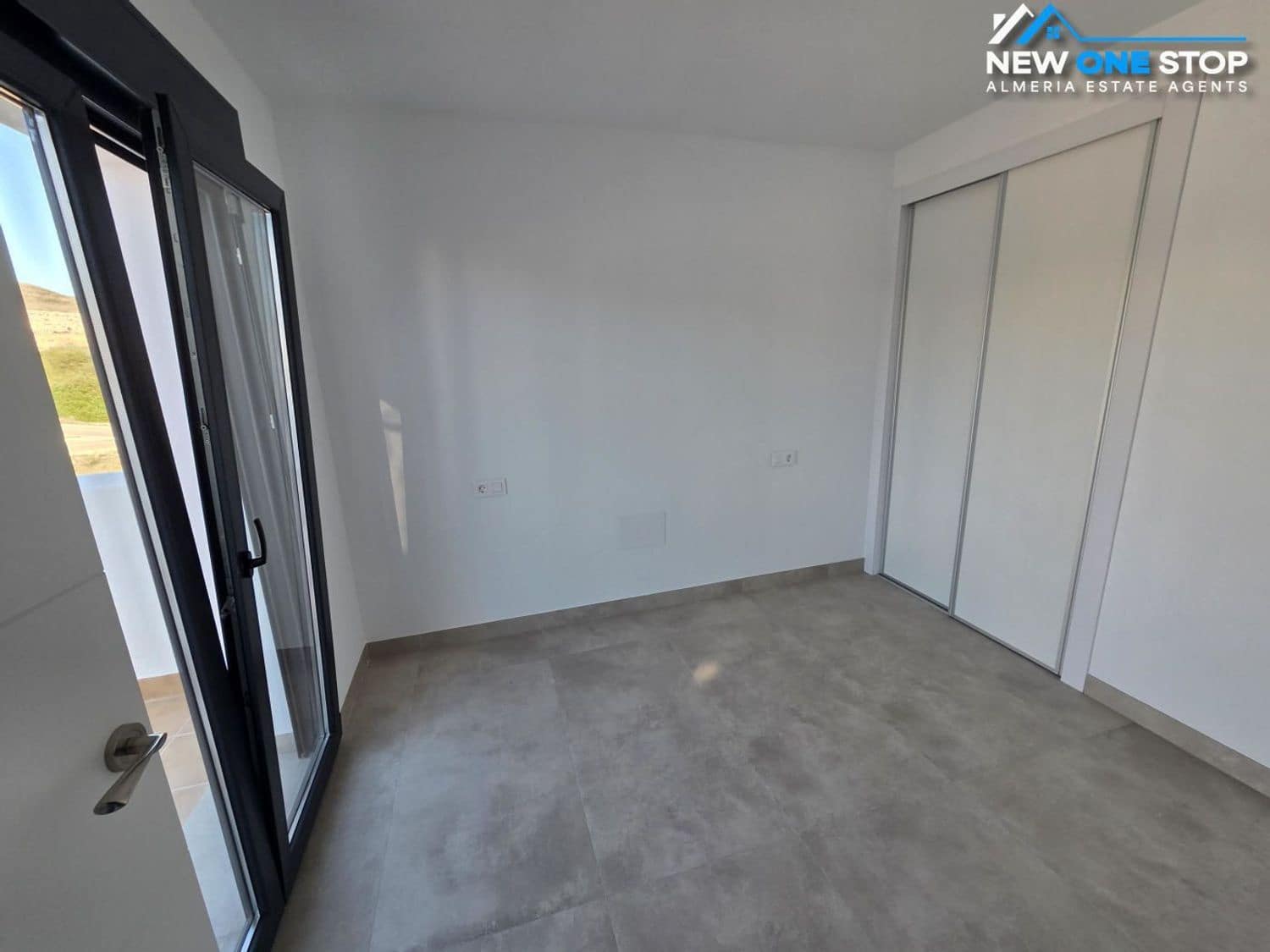 4 sypialnia Willa na sprzedaż w Mojacar z garażem - 445 000 € (Ref: 9426261)