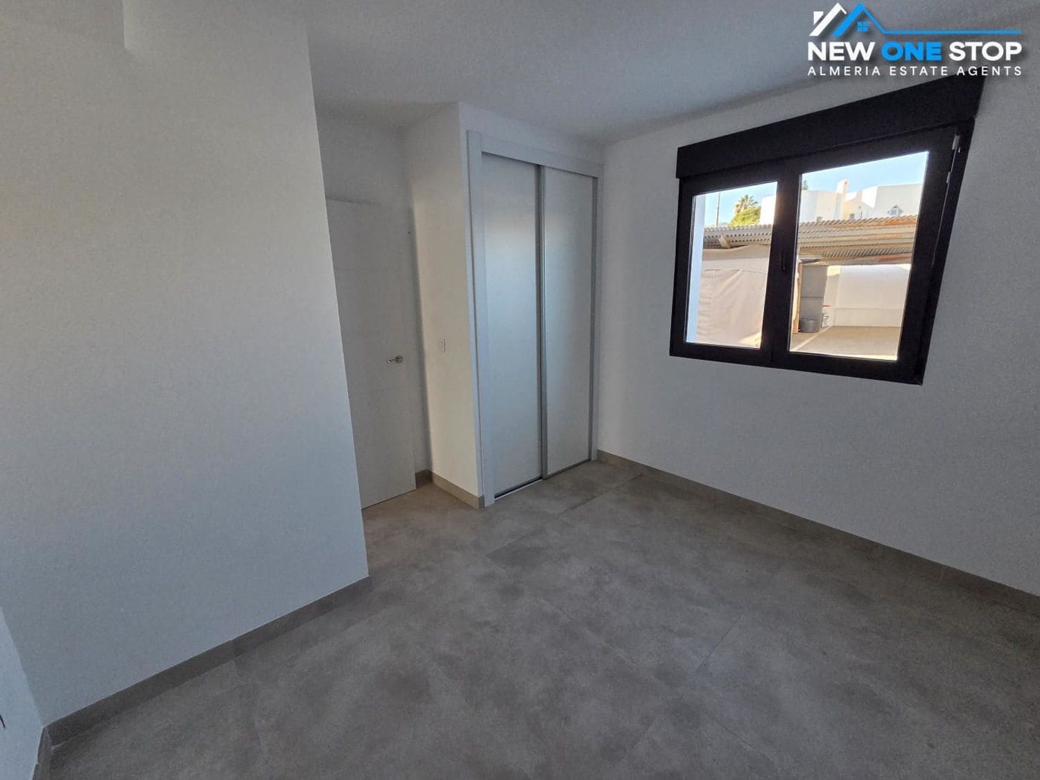 4 sypialnia Willa na sprzedaż w Mojacar z garażem - 445 000 € (Ref: 9426261)