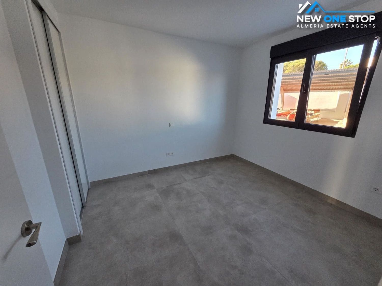 4 sypialnia Willa na sprzedaż w Mojacar z garażem - 445 000 € (Ref: 9426261)