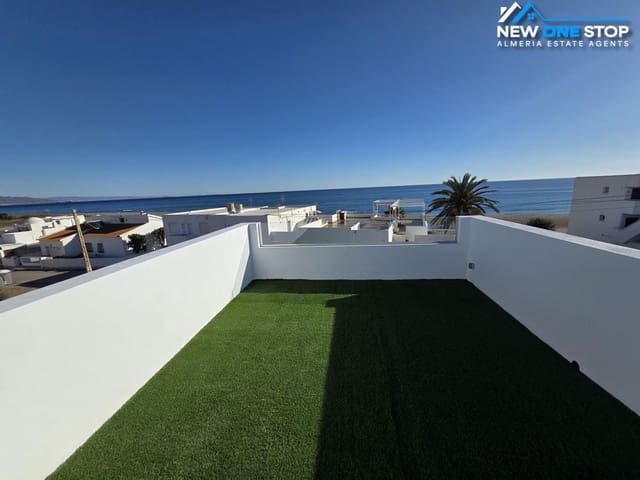 4 bedroom Villa for sale in Mojácar with garage - € 445,000 (Ref: 9426261)