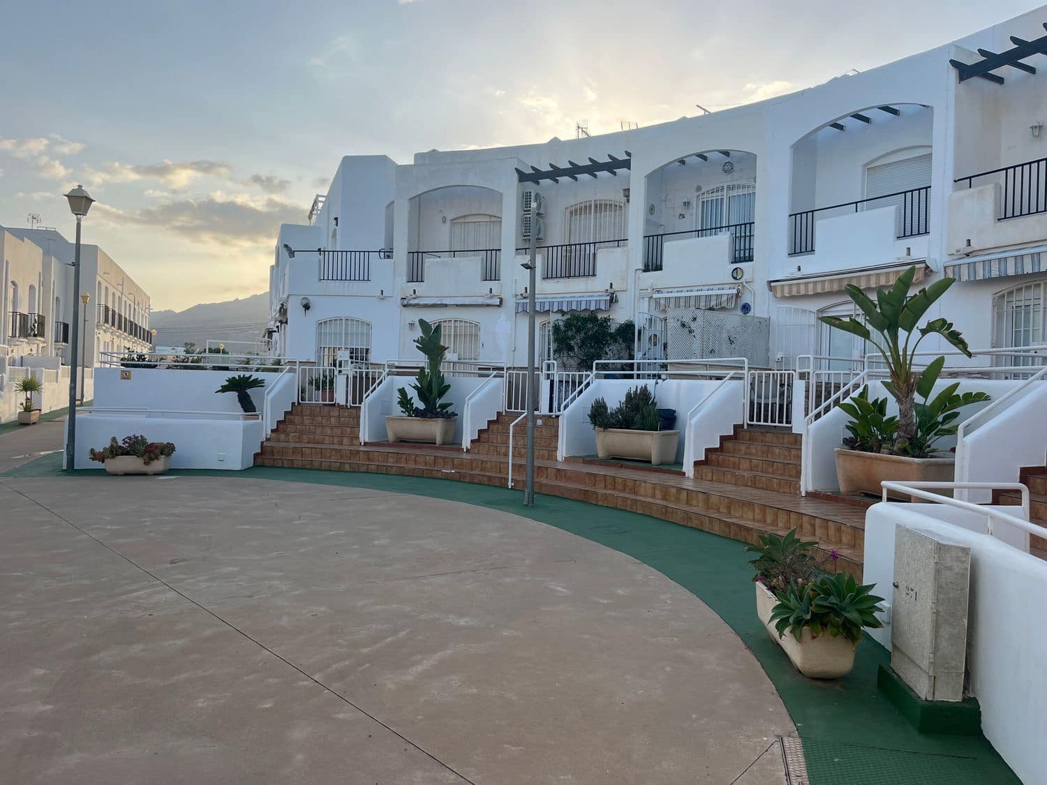 3 sypialnia Mieszkanie na sprzedaż w Mojacar z basenem garażem - 209 000 € (Ref: 9426264)