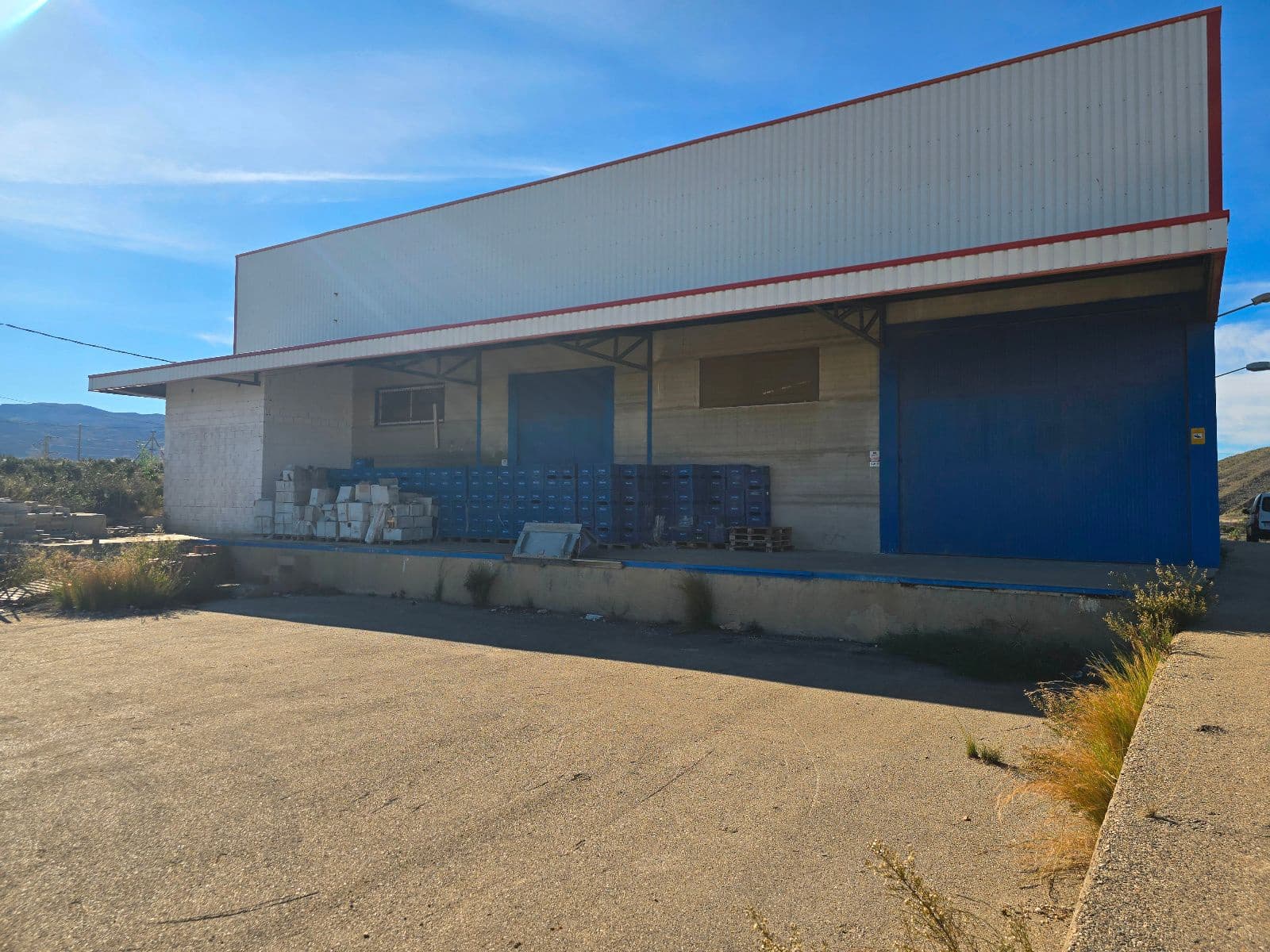 Commercial for rent in Los Gallardos - € 2,500 (Ref: 9432465)