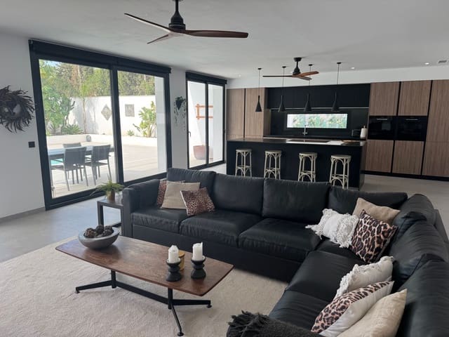 4 chambre Villa/Maison à vendre à Mojácar avec piscine garage - 795 000 € (Ref: 9435037)