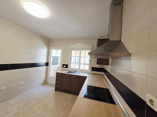 3 soveværelse Penthouse til salg i Vera Ciudad, Vera - € 129.000 (Ref: 9438734)