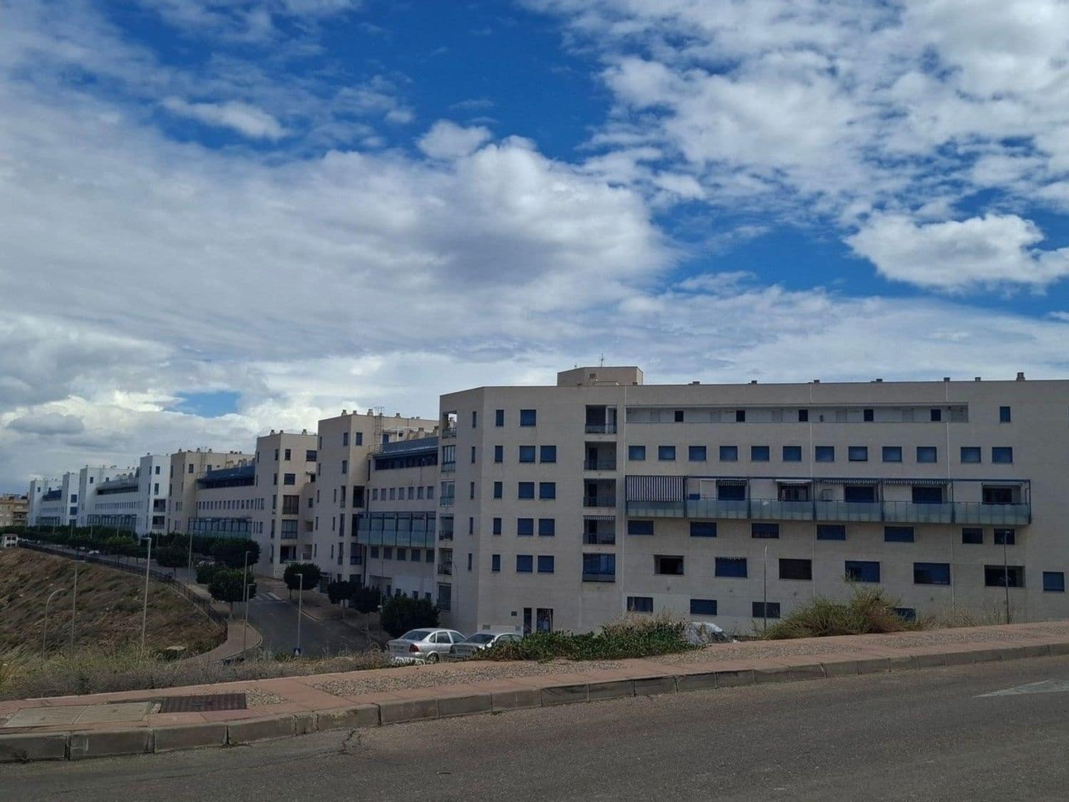 3 slaapkamer Flat te koop in Garrucha met zwembad garage - € 185.000 (Ref: 9438902)