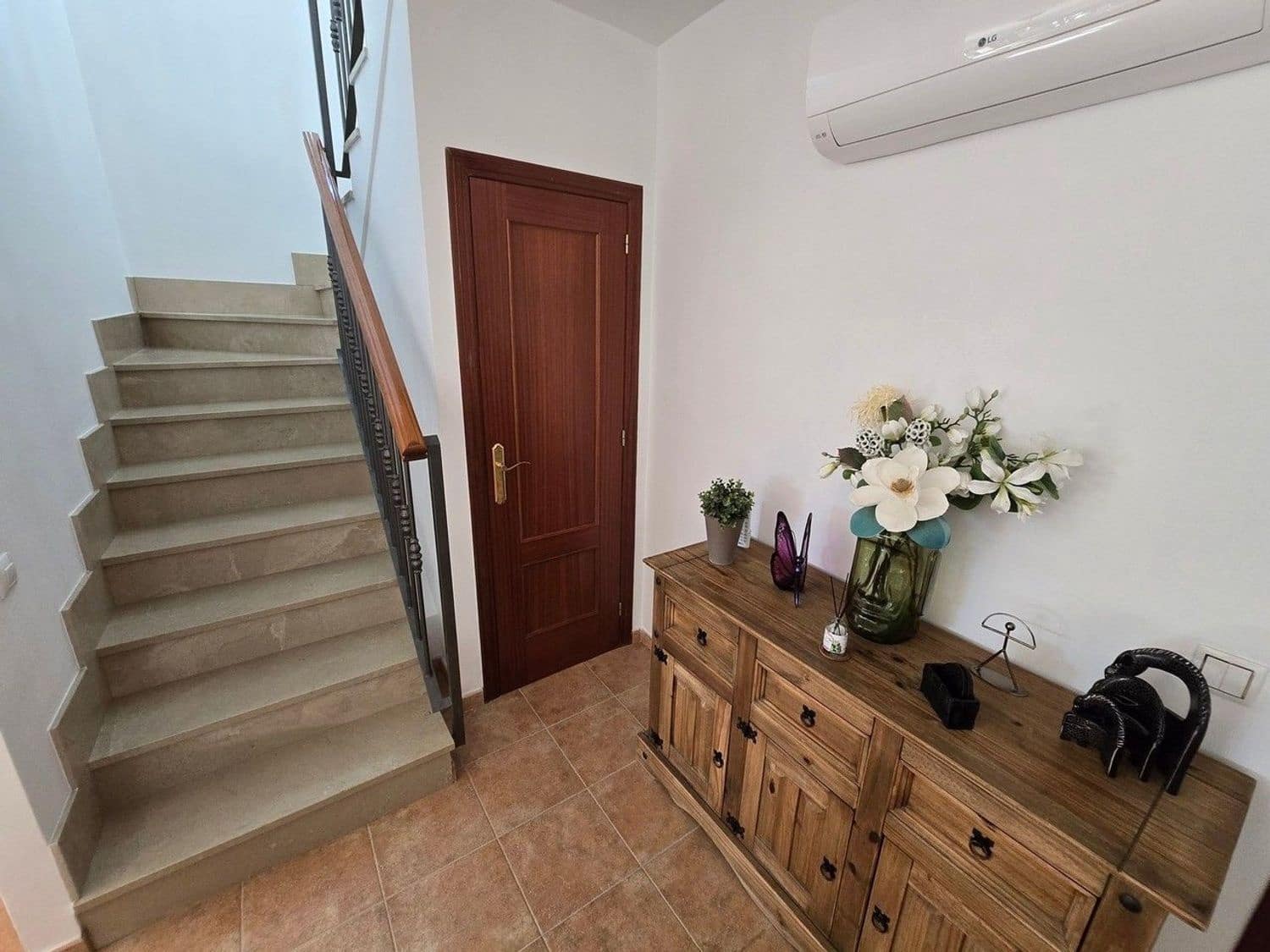 3 soverom Villa til salgs i Almeria by - € 219 000 (Ref: 9440642)