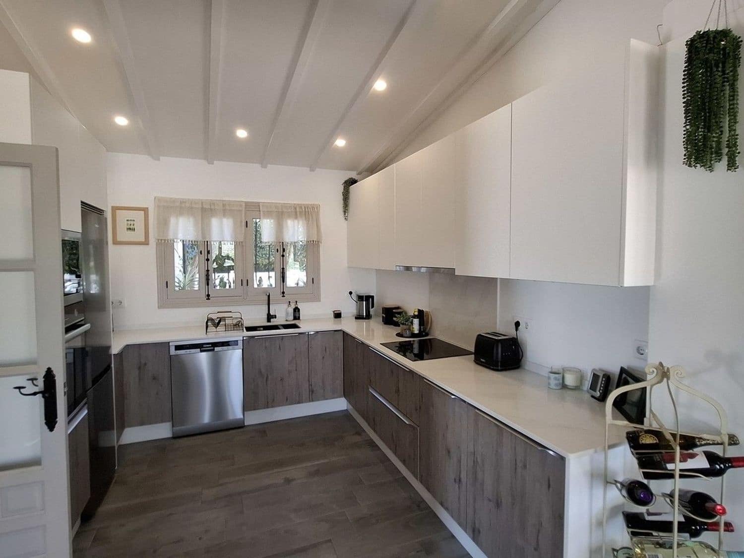 6 soveværelse Villa til salg i Almeria by med swimmingpool garage - € 575.000 (Ref: 9441967)