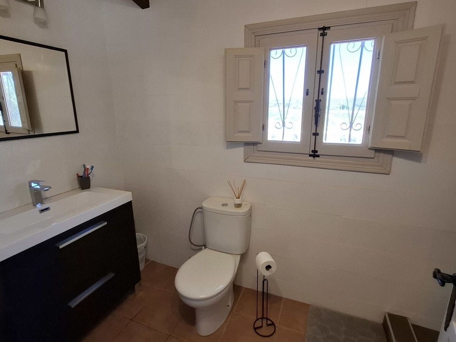 6 soveværelse Villa til salg i Almeria by med swimmingpool garage - € 575.000 (Ref: 9441967)