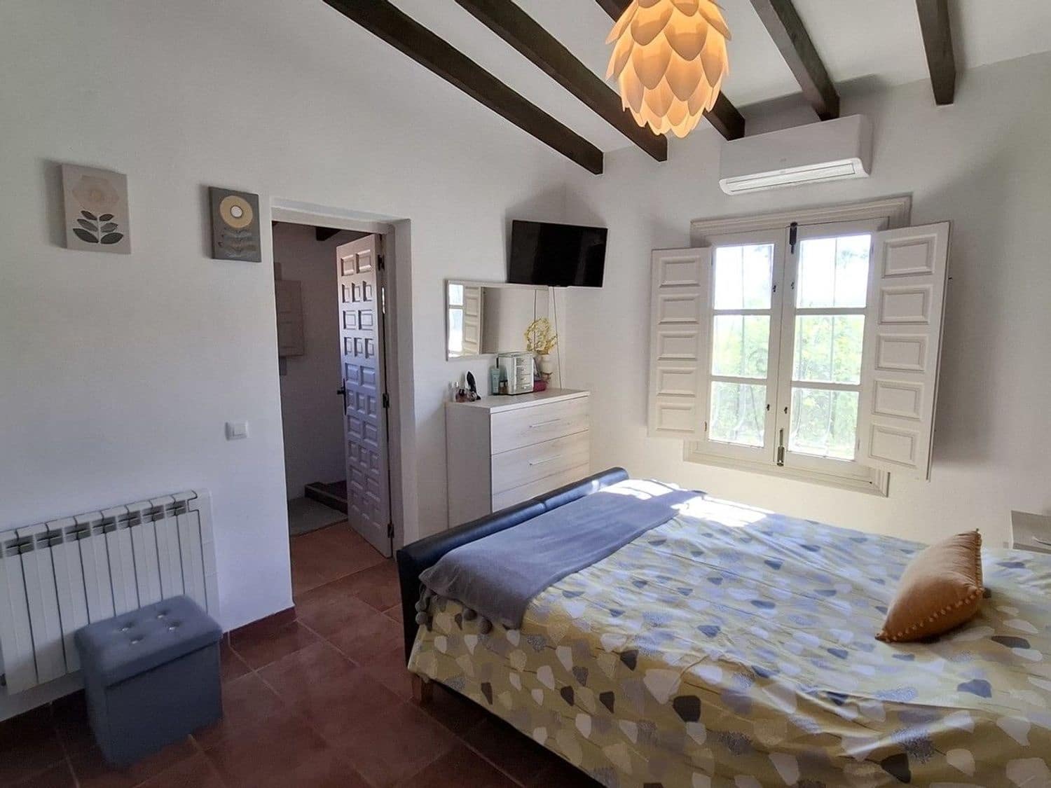 6 soveværelse Villa til salg i Almeria by med swimmingpool garage - € 575.000 (Ref: 9441967)