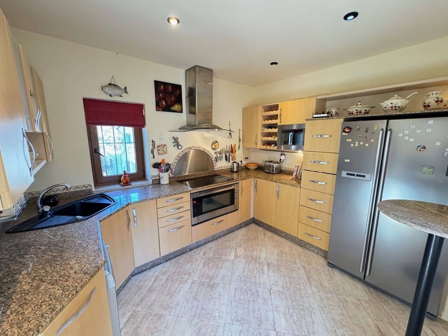 3 Zimmer Villa zu verkaufen in Almeria Stadt mit Pool Garage - 390.000 € (Ref: 9441968)